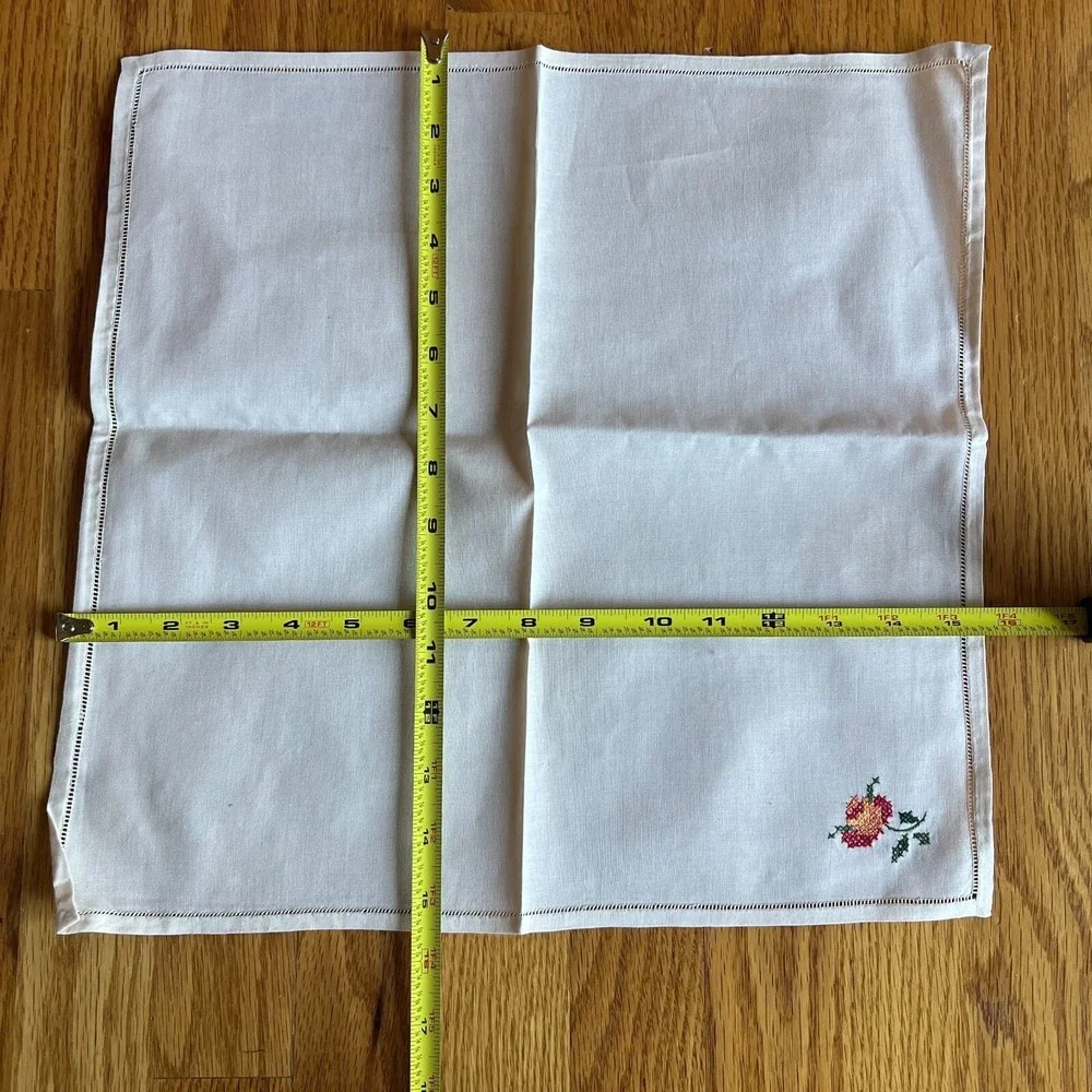 Vintage‎ Linen Napkins Set 6 Hand Embroidered Roses Ivory 15x15